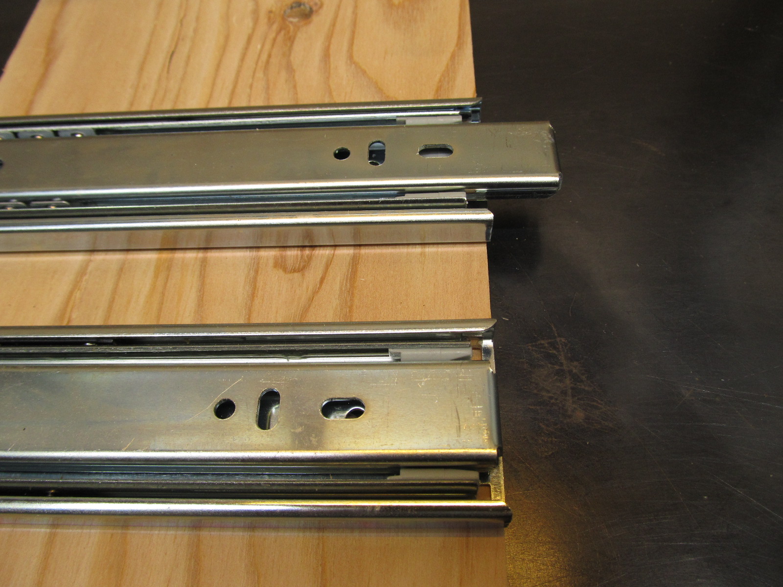 diy レール: スライド用レール – SIAPZ