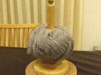 ボールベアリング仕様。自作ヤーンホルダー